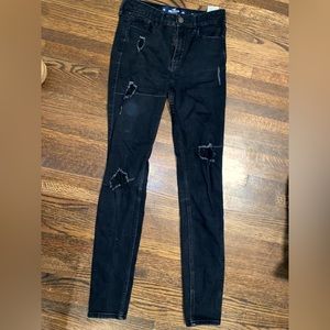 Black Hollister ripped jeans